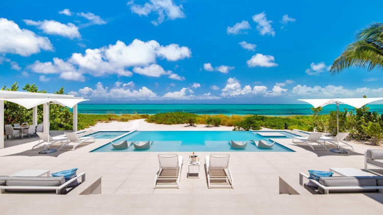 Grace Bay pool